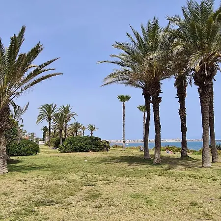 Playa La Veleta Apartman *